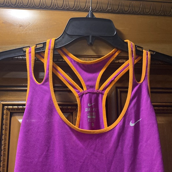 Nike Dri-Fit Pink with Orange Running Racer Back Tank Top Size Medium - Picture 2 of 8